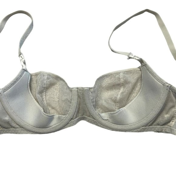 VICTORIA’S SECRET DREAM ANGELS PUSH UP BRA NO PADDING SIZE 32D - Picture 8 of 10